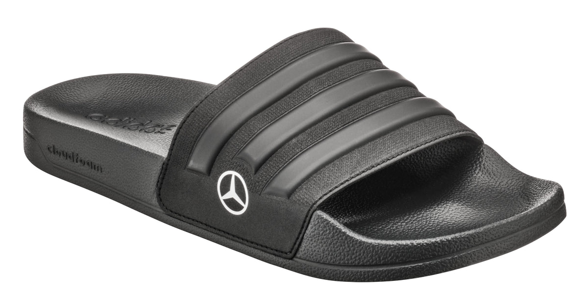 Chaussures de piscine, Adilette