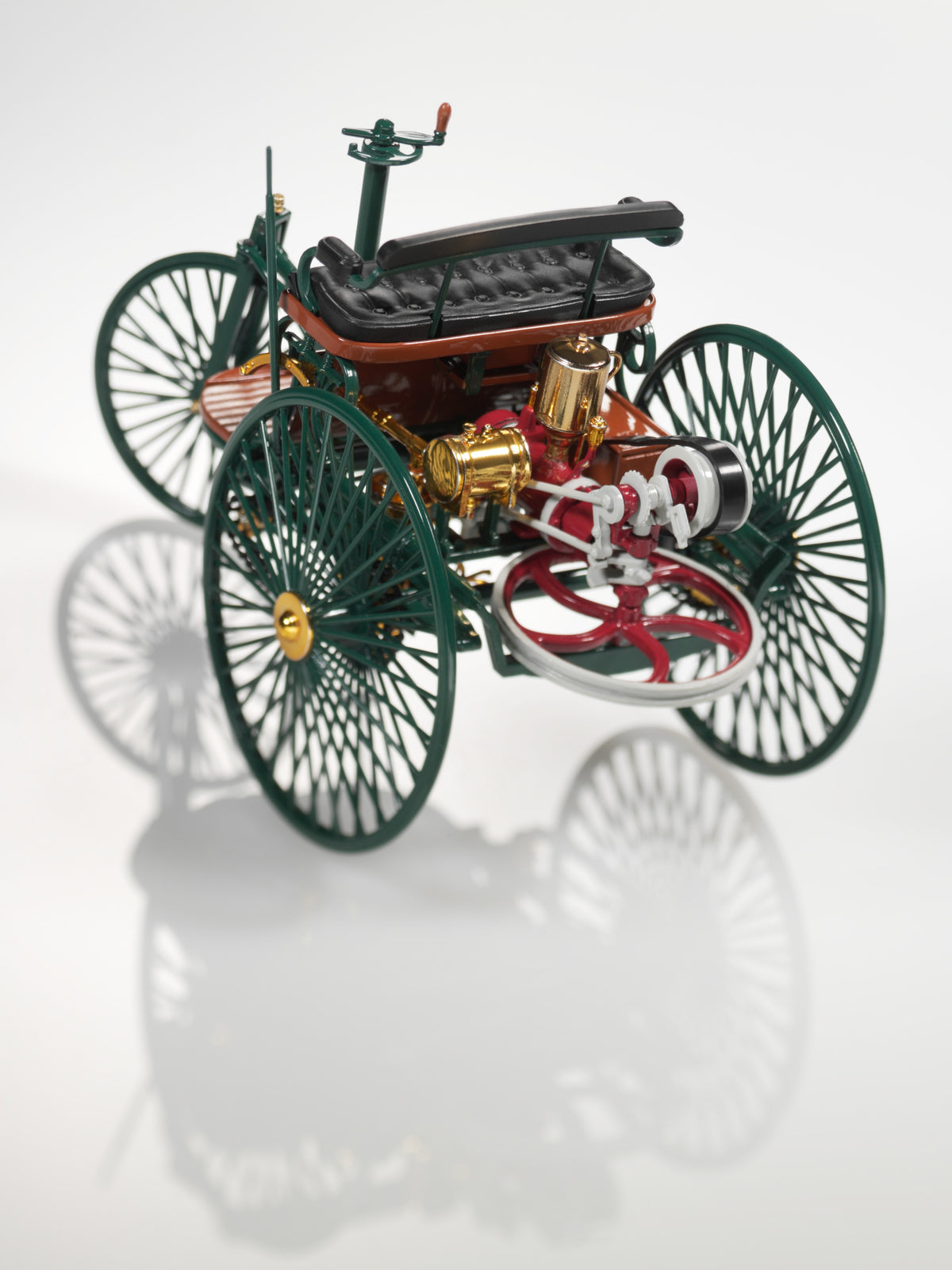 Voiture à moteur brevetée Benz (1886)